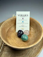 Lost gemstone set