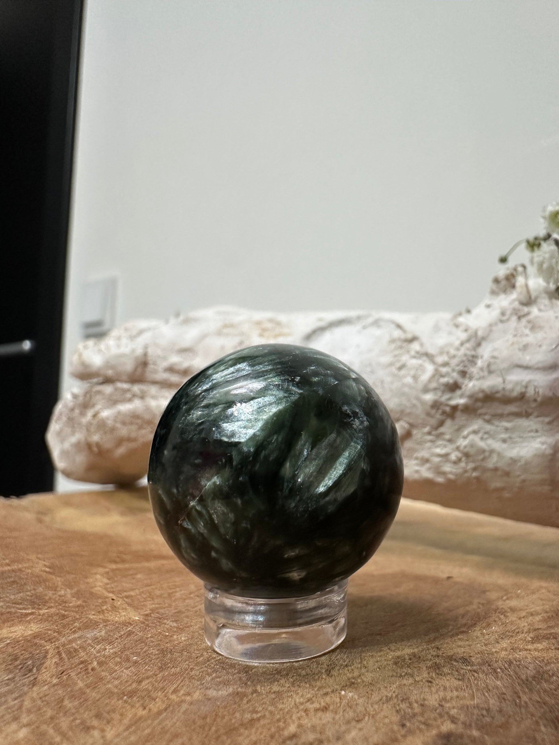 Serafiniet sphere - Gemstone Dreams
