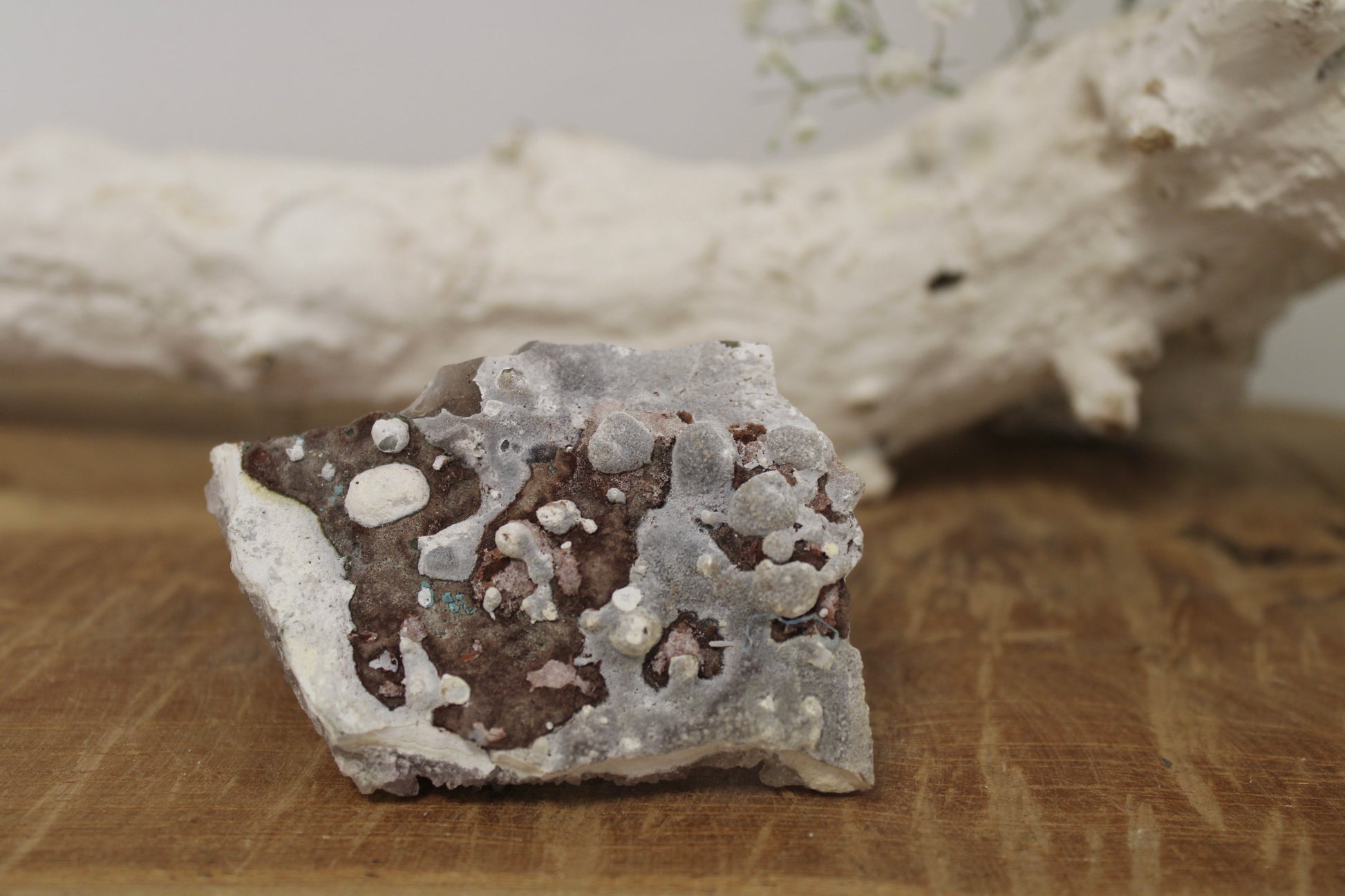 Flower amethyst cluster - Gemstone Dreams