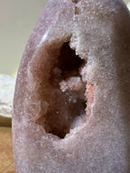 Roze amethist vlam - Gemstone Dreams