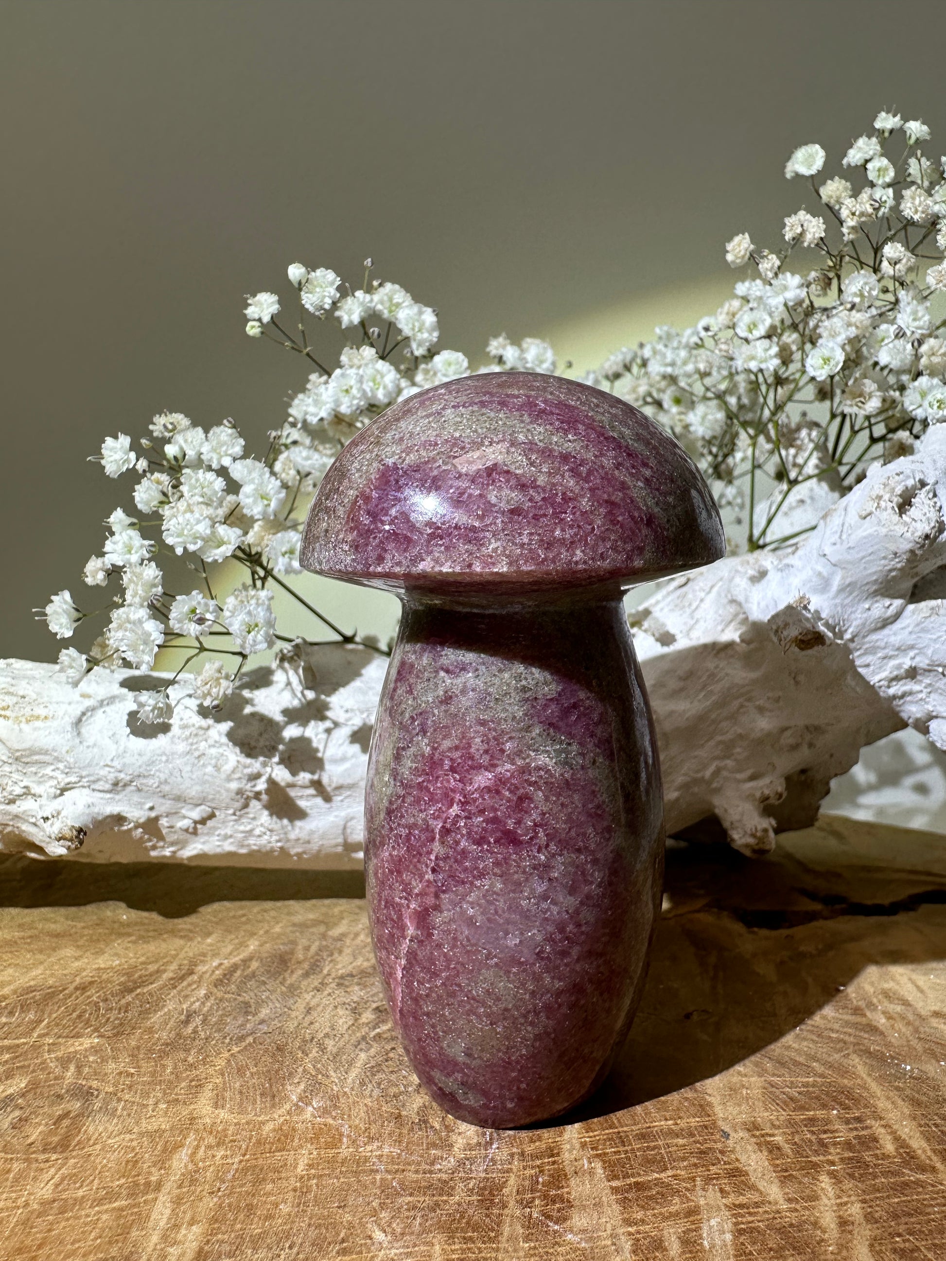 Rhodoniet paddenstoel - Gemstone Dreams