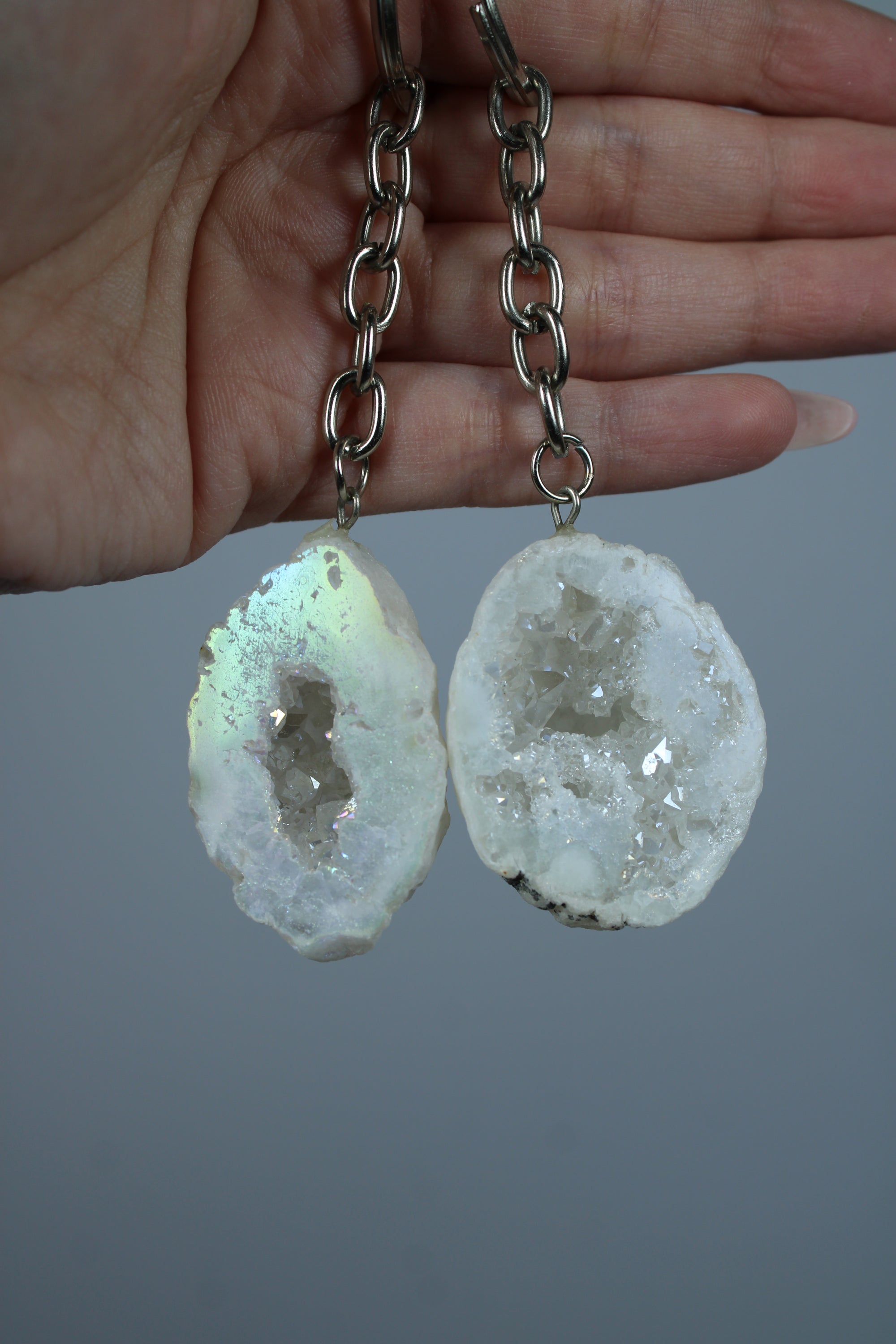 Bergkristal angel aura geode sleutelhanger