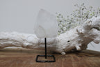 Bergkristal op standaard - Gemstone Dreams