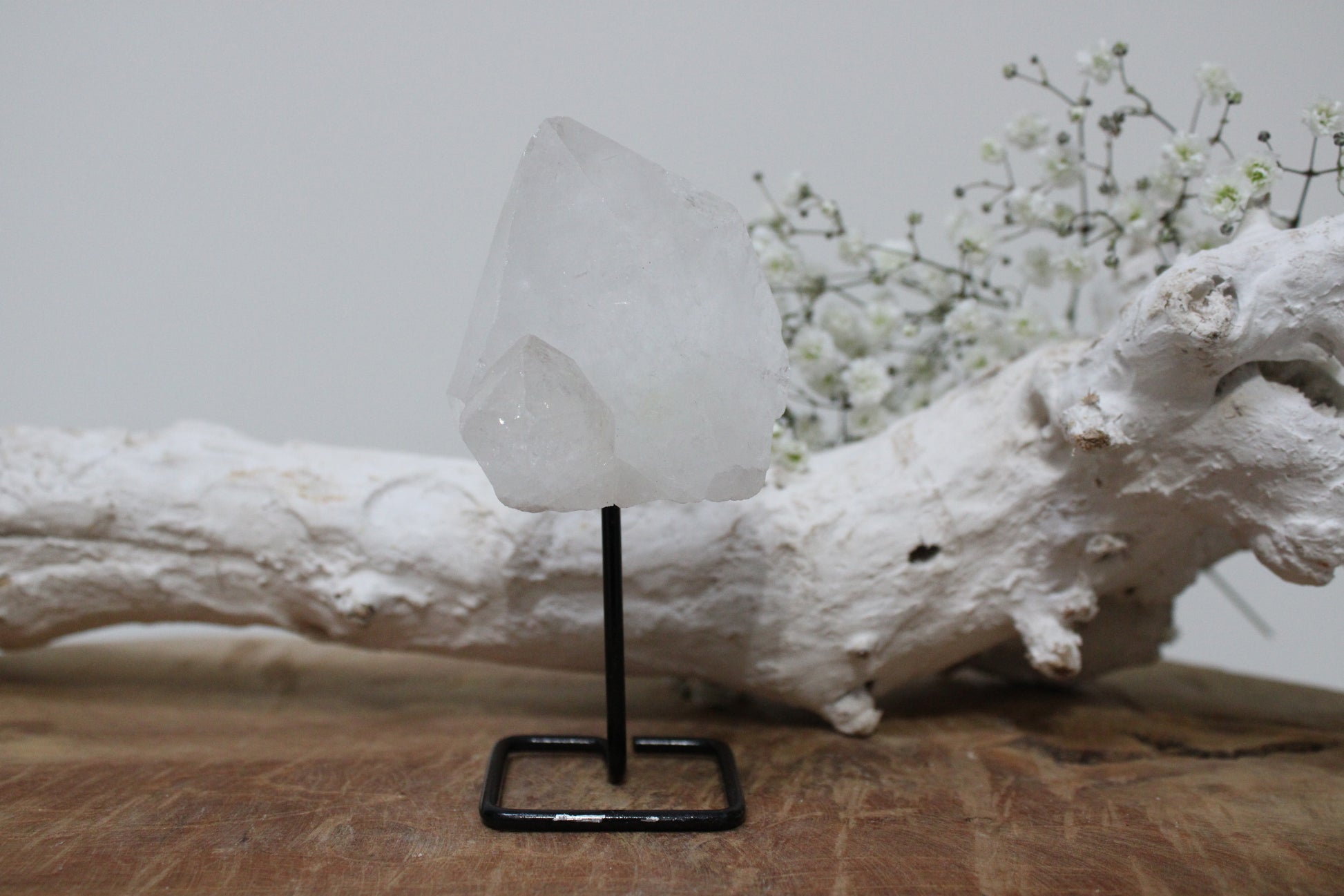 Bergkristal op standaard - Gemstone Dreams