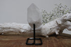 Bergkristal op standaard - Gemstone Dreams