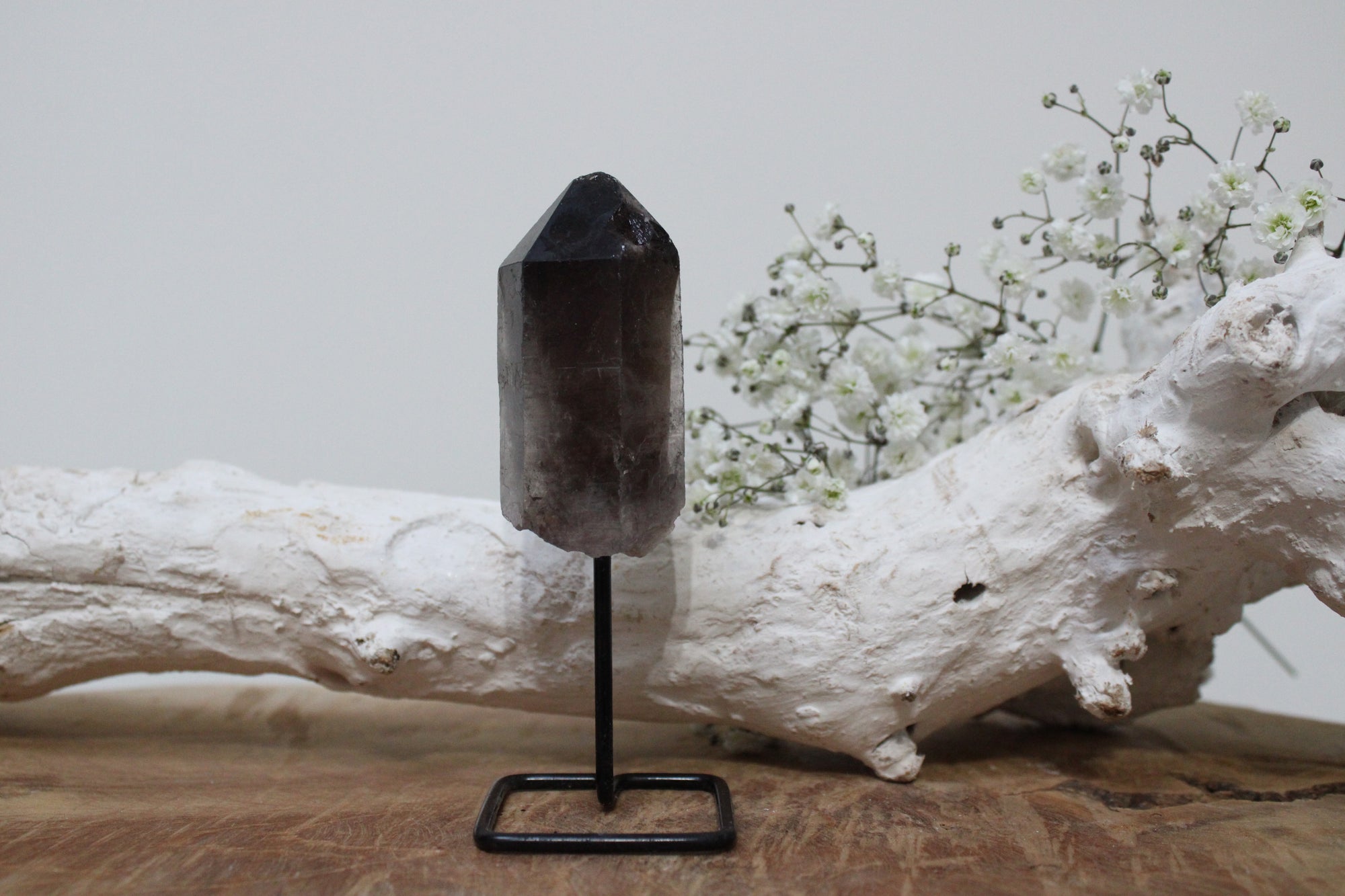Rookkwarts op standaard - Gemstone Dreams