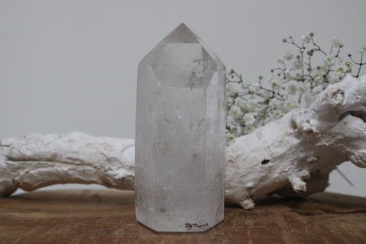 Bergkristal toren - Gemstone Dreams