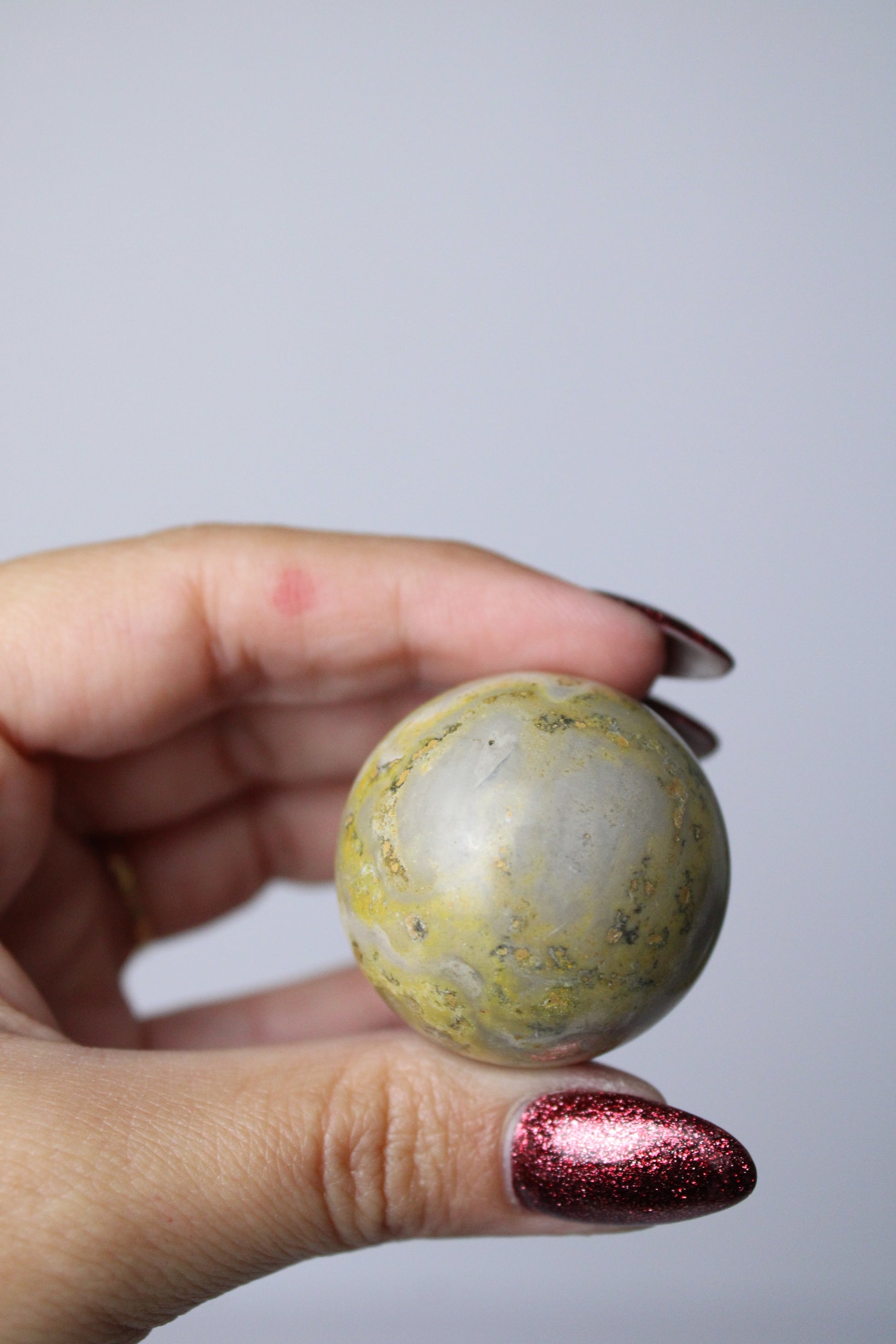 Bumblebee jaspis sphere - Gemstone Dreams