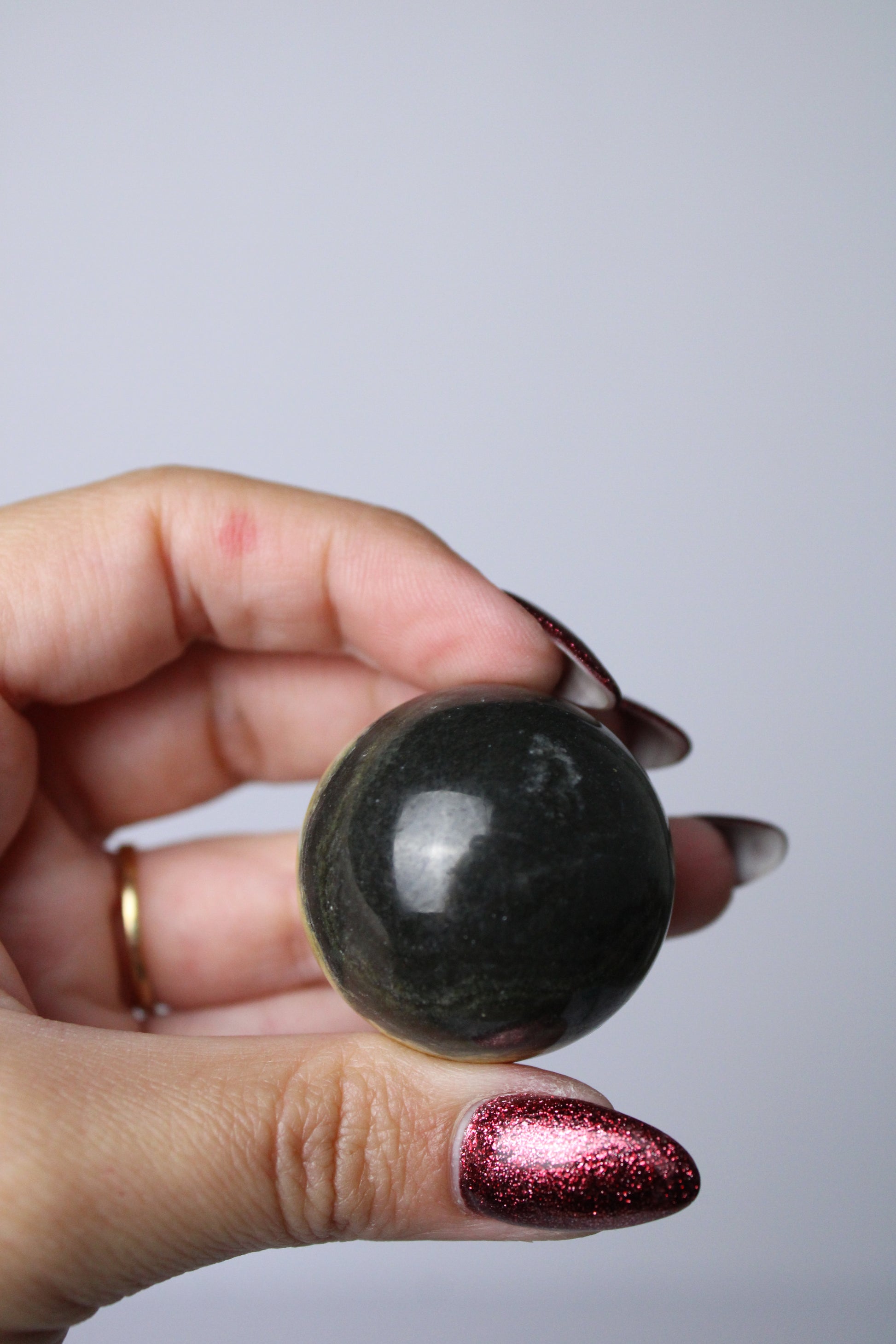 Bumblebee jaspis sphere - Gemstone Dreams