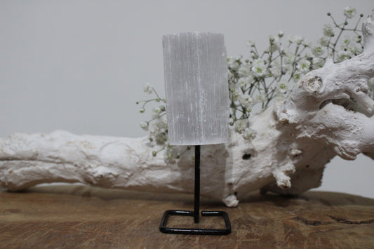 Selenite on stand