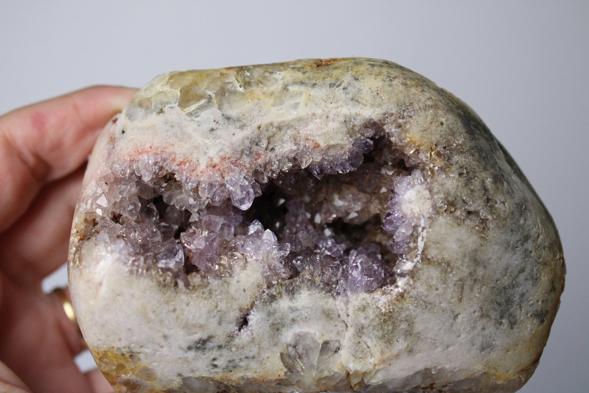 Amethist freeform - Gemstone Dreams