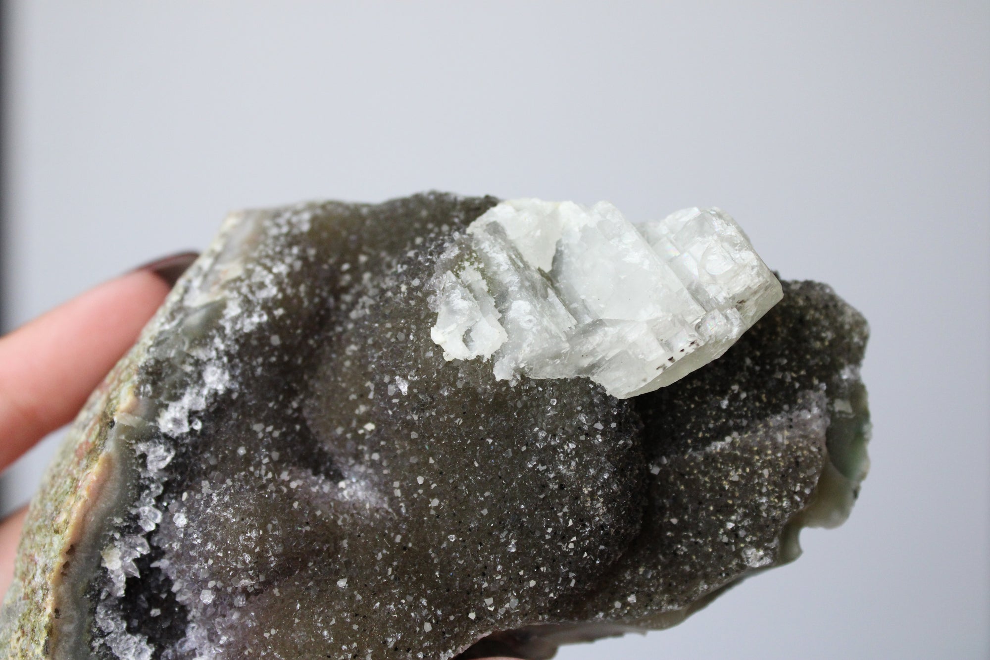 Regenboog amethist groen/paars cluster - Gemstone Dreams