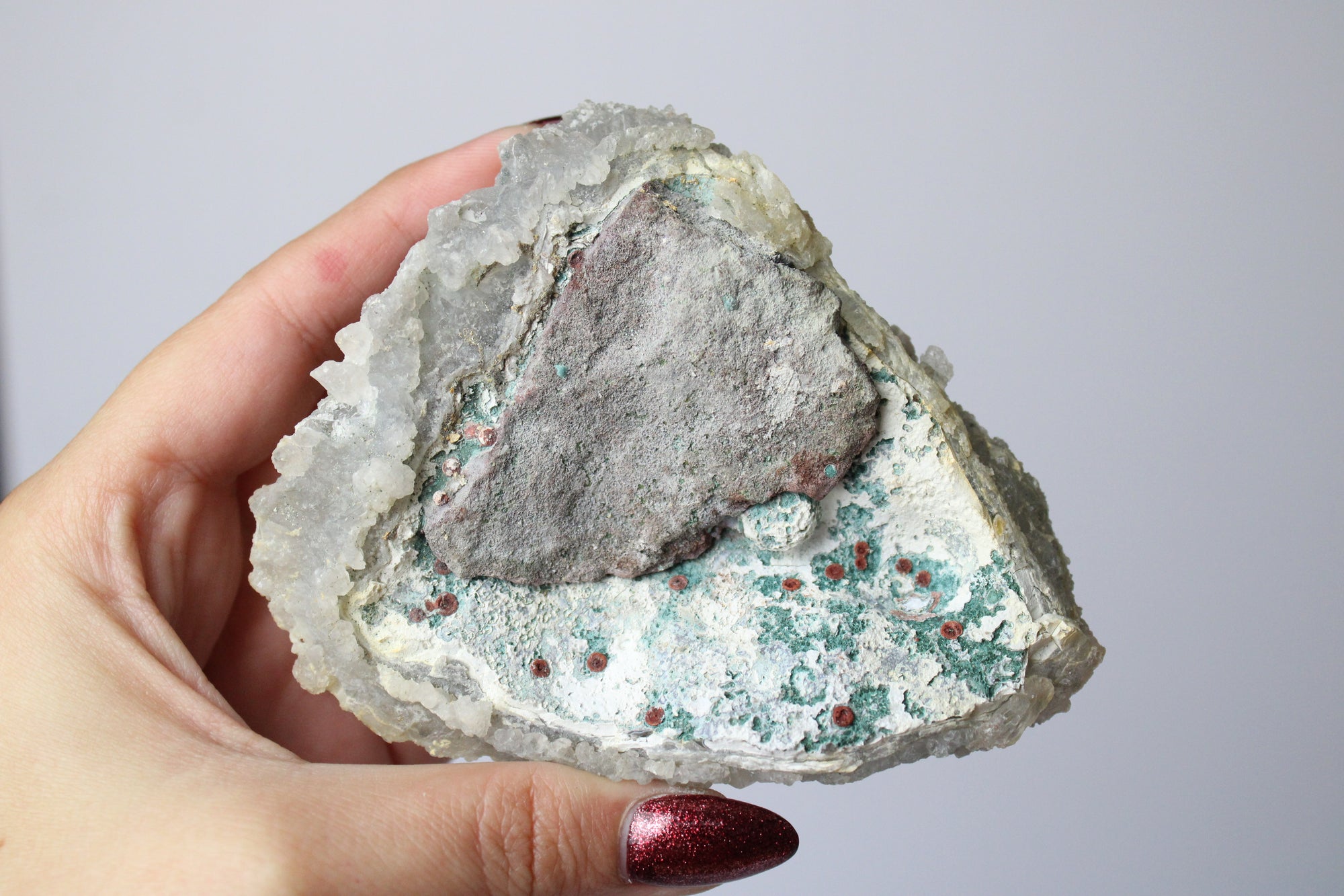 Sugar groene regenboog amethist cluster - Gemstone Dreams