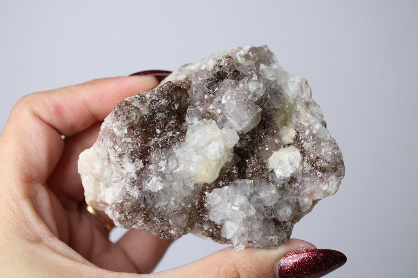 Regenboog amethist cluster - Gemstone Dreams