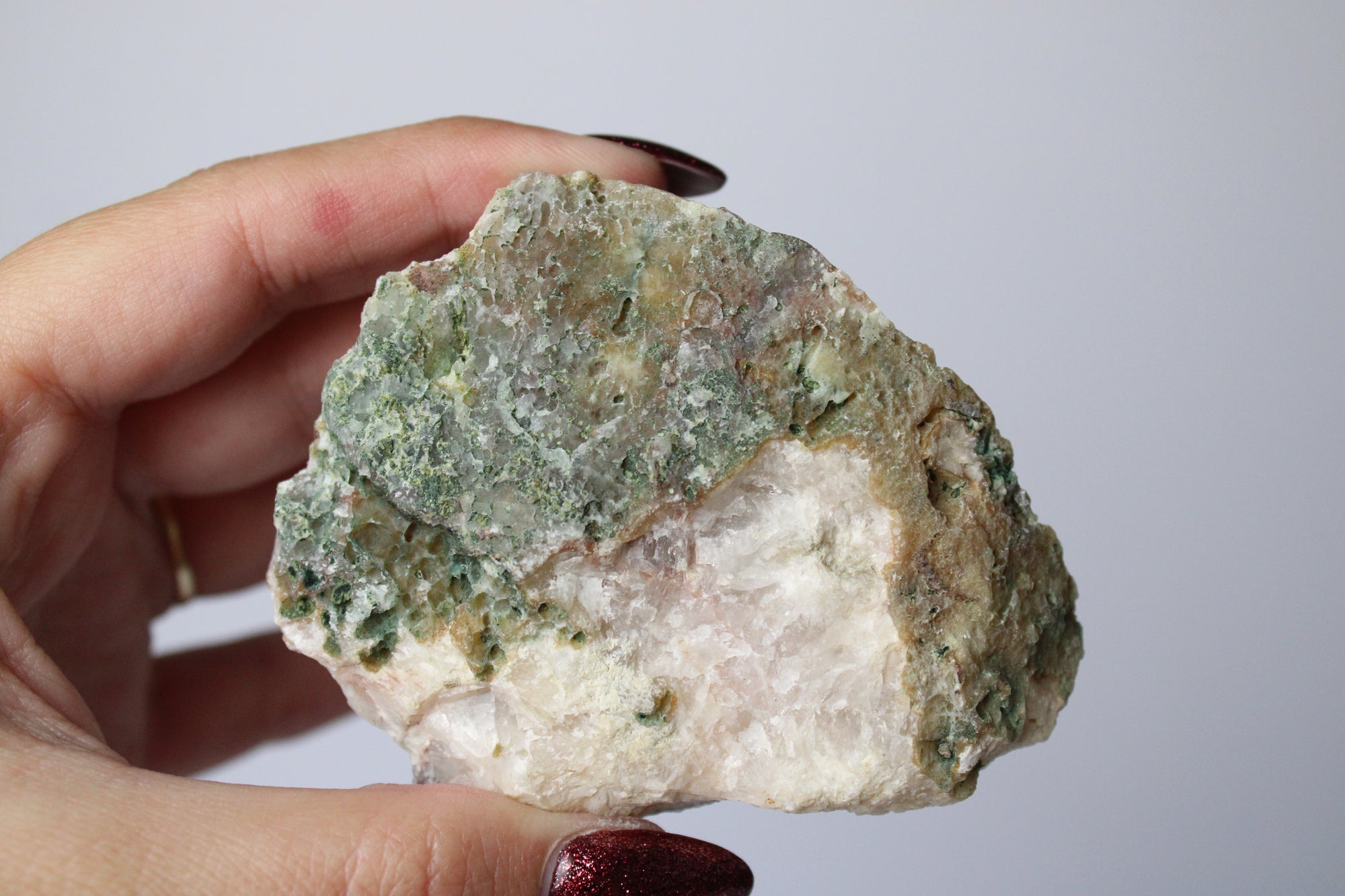 Regenboog amethist cluster - Gemstone Dreams