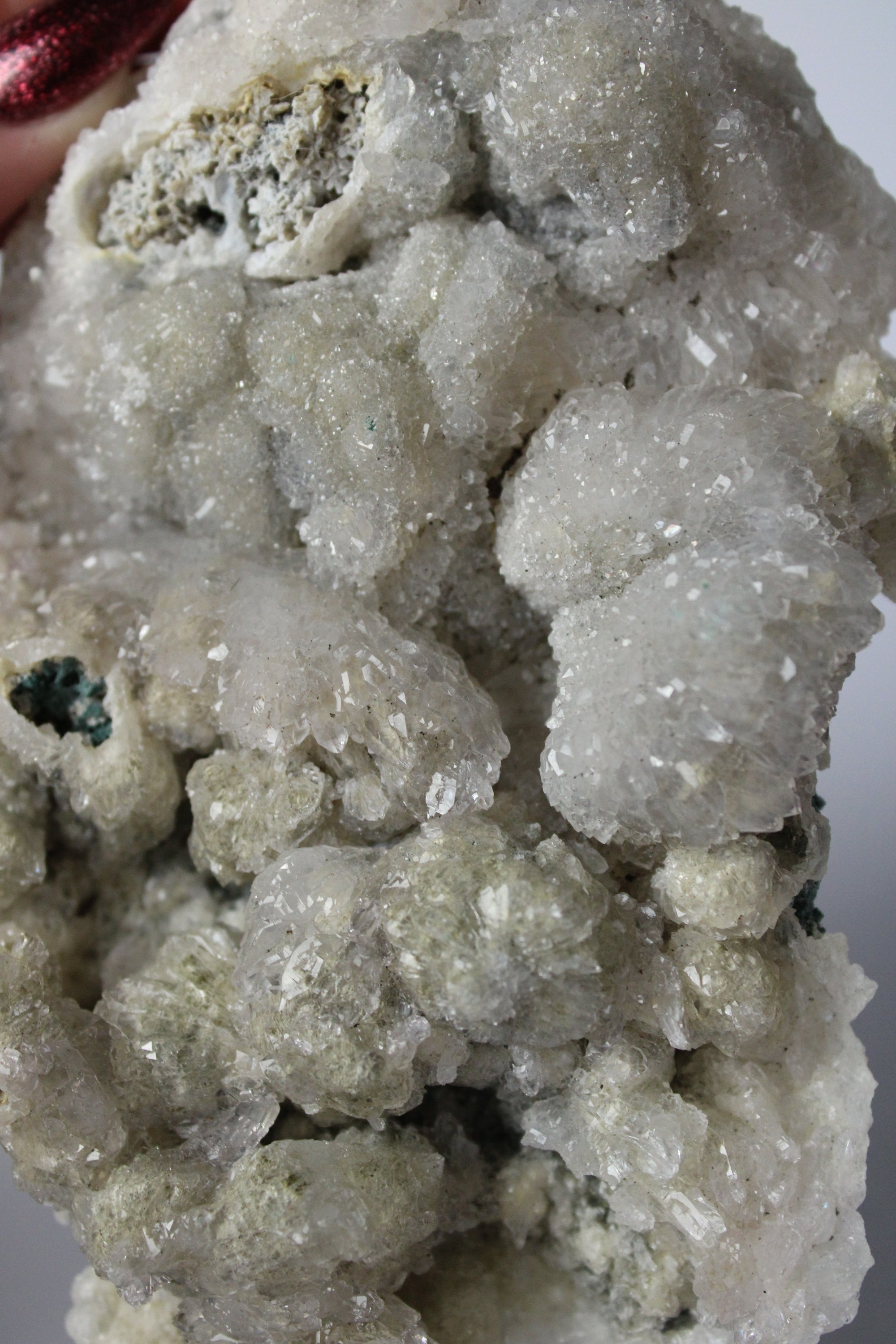 Flower amethyst cluster - Gemstone Dreams