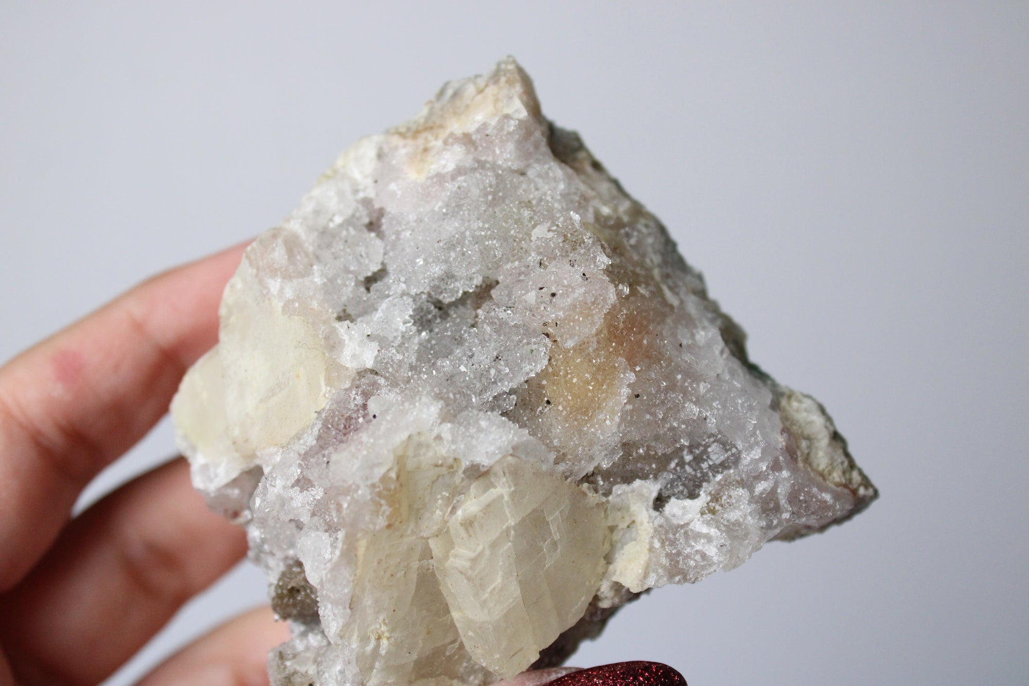 Regenboog amethist cluster (sugar) - Gemstone Dreams