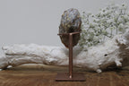 Agaatgeode met amethist op standaard - Gemstone Dreams