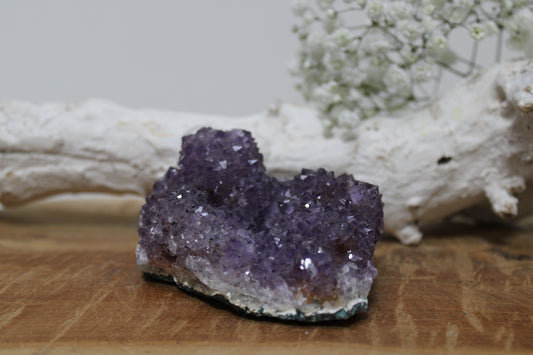 Amethist cluster met stalactiet - Gemstone Dreams