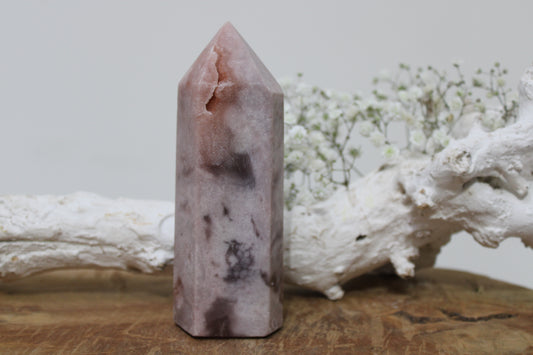 Roze amethist toren - Gemstone Dreams