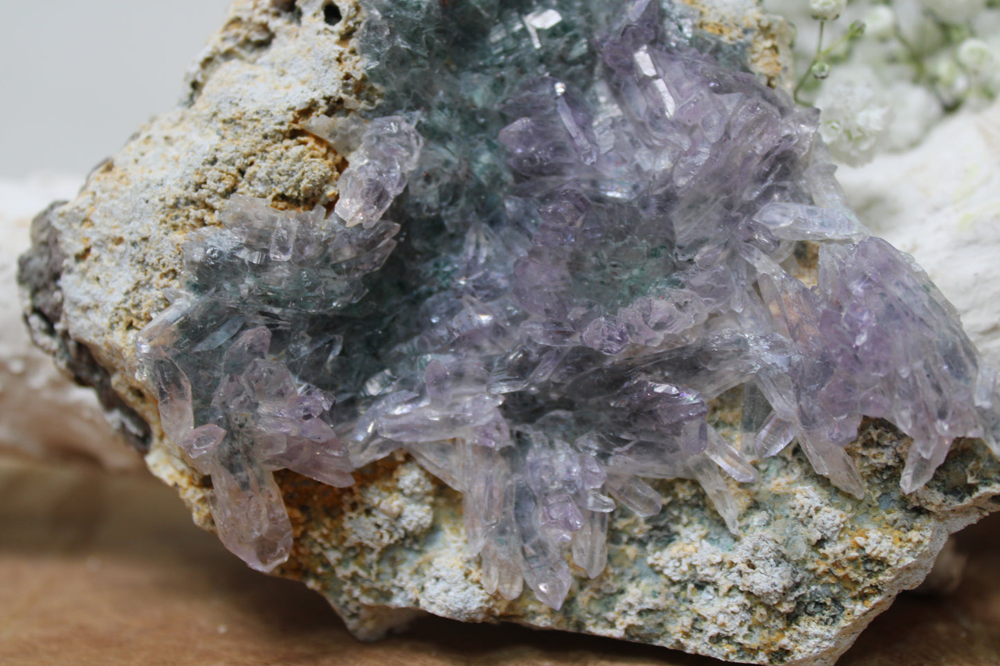 Flower amethyst cluster - Gemstone Dreams