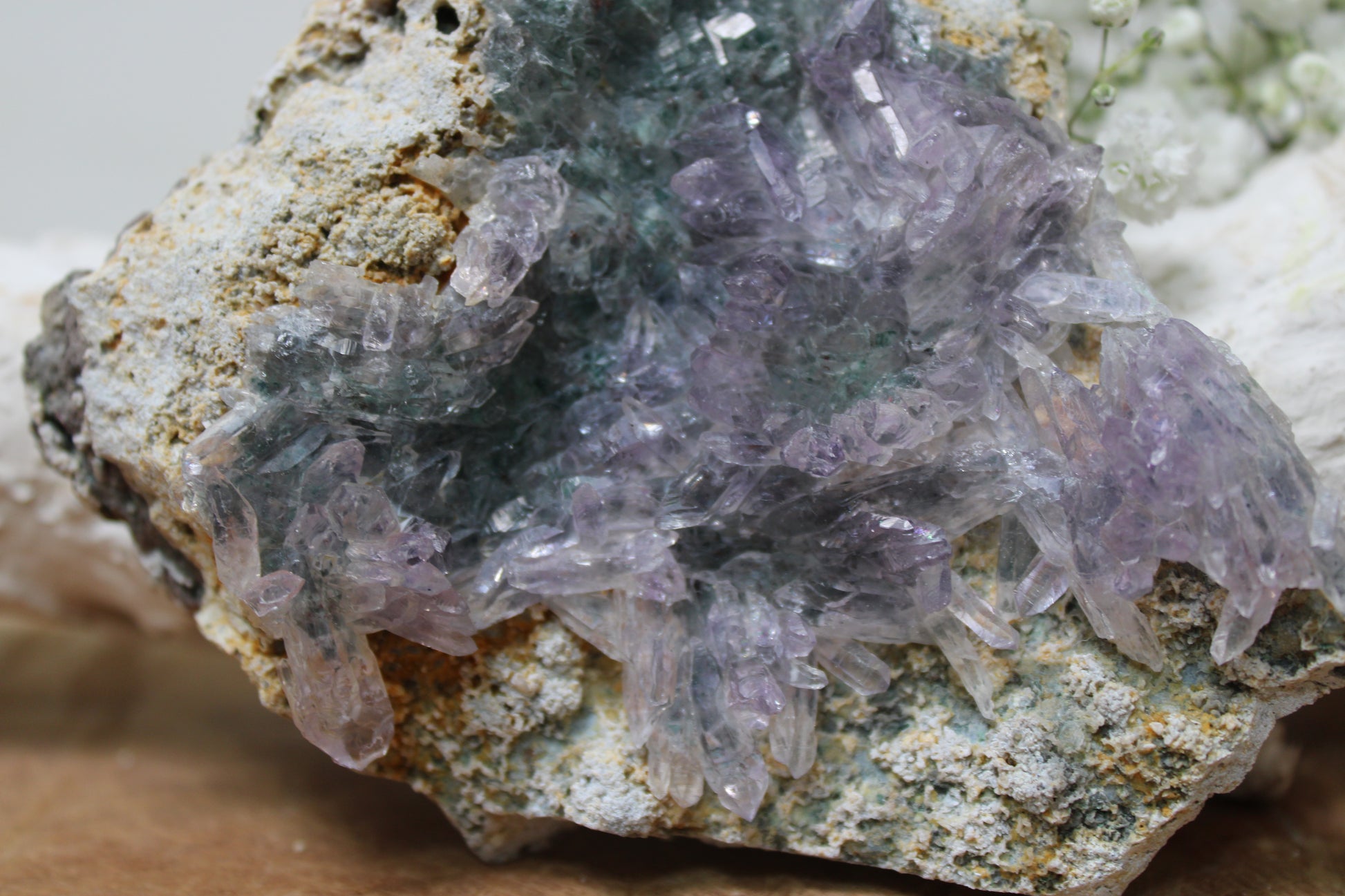 Flower amethyst cluster - Gemstone Dreams