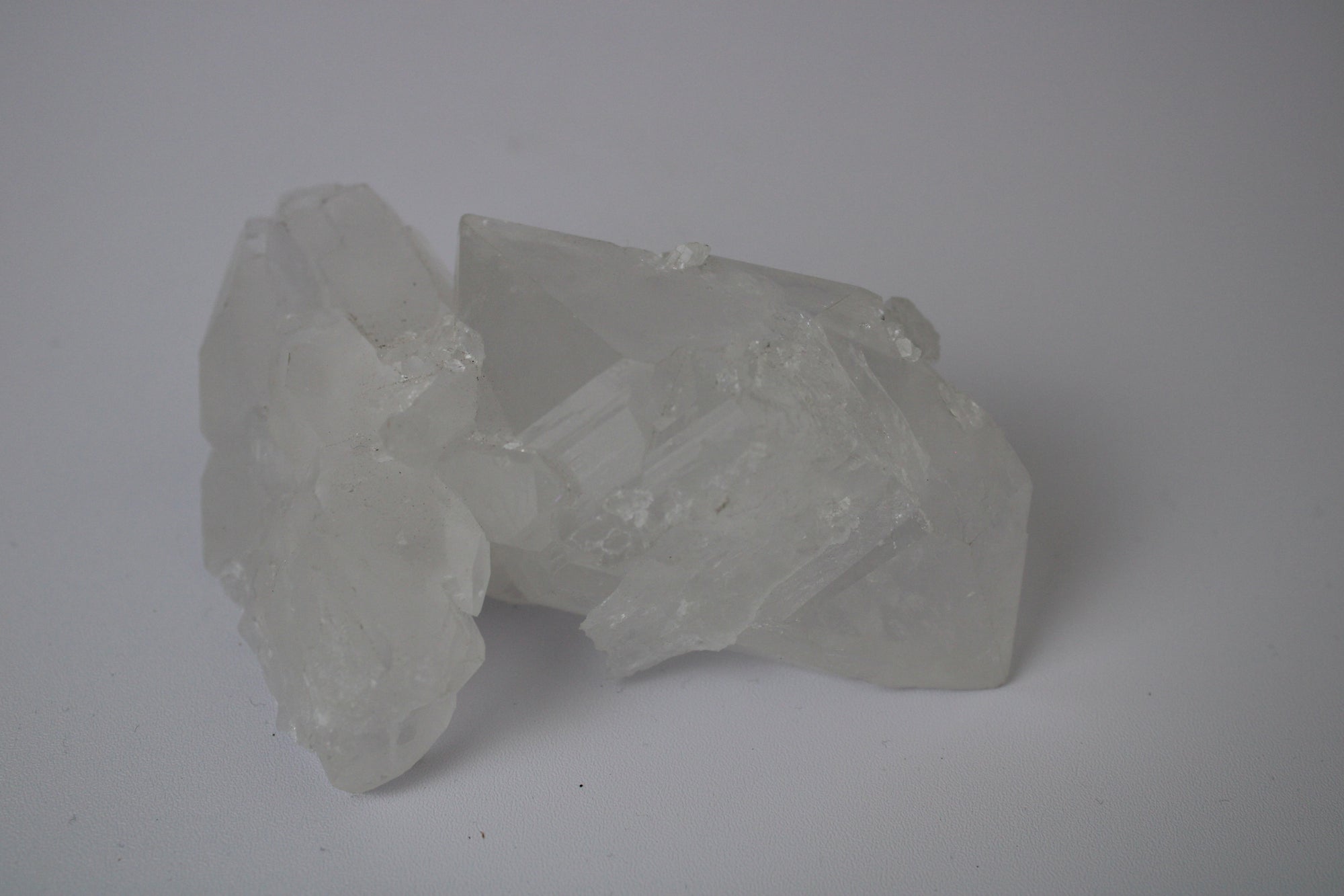 Bergkristal cluster - Gemstone Dreams