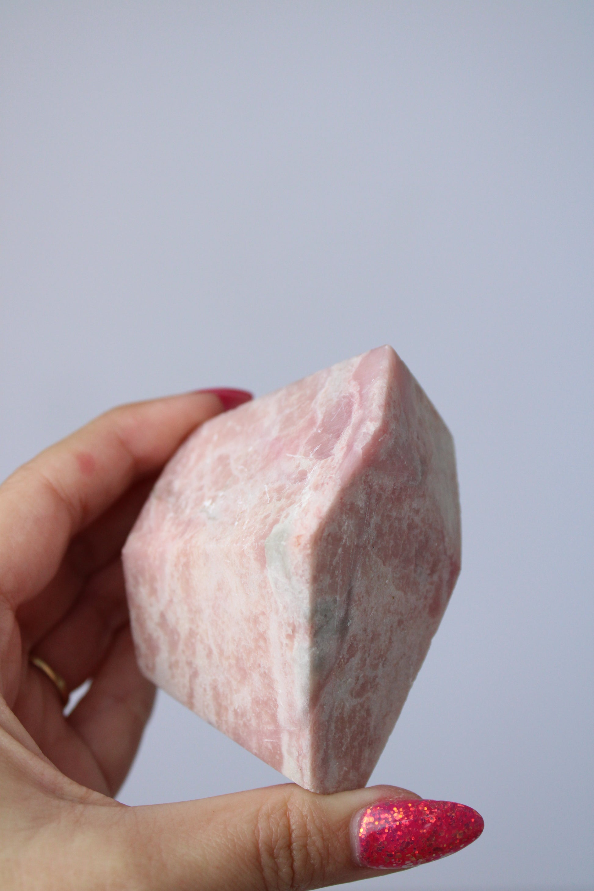 Roze opaal freeform - Gemstone Dreams