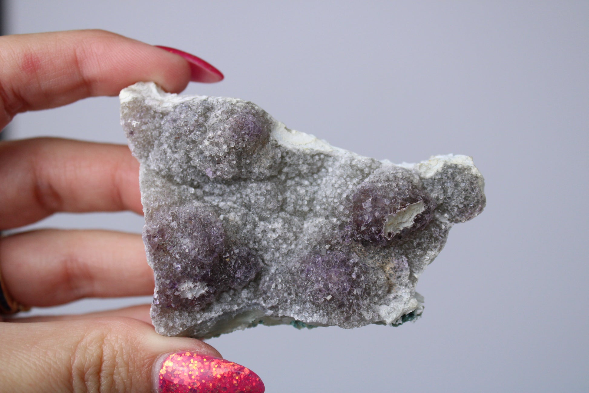 Regenboog amethist cluster - Gemstone Dreams