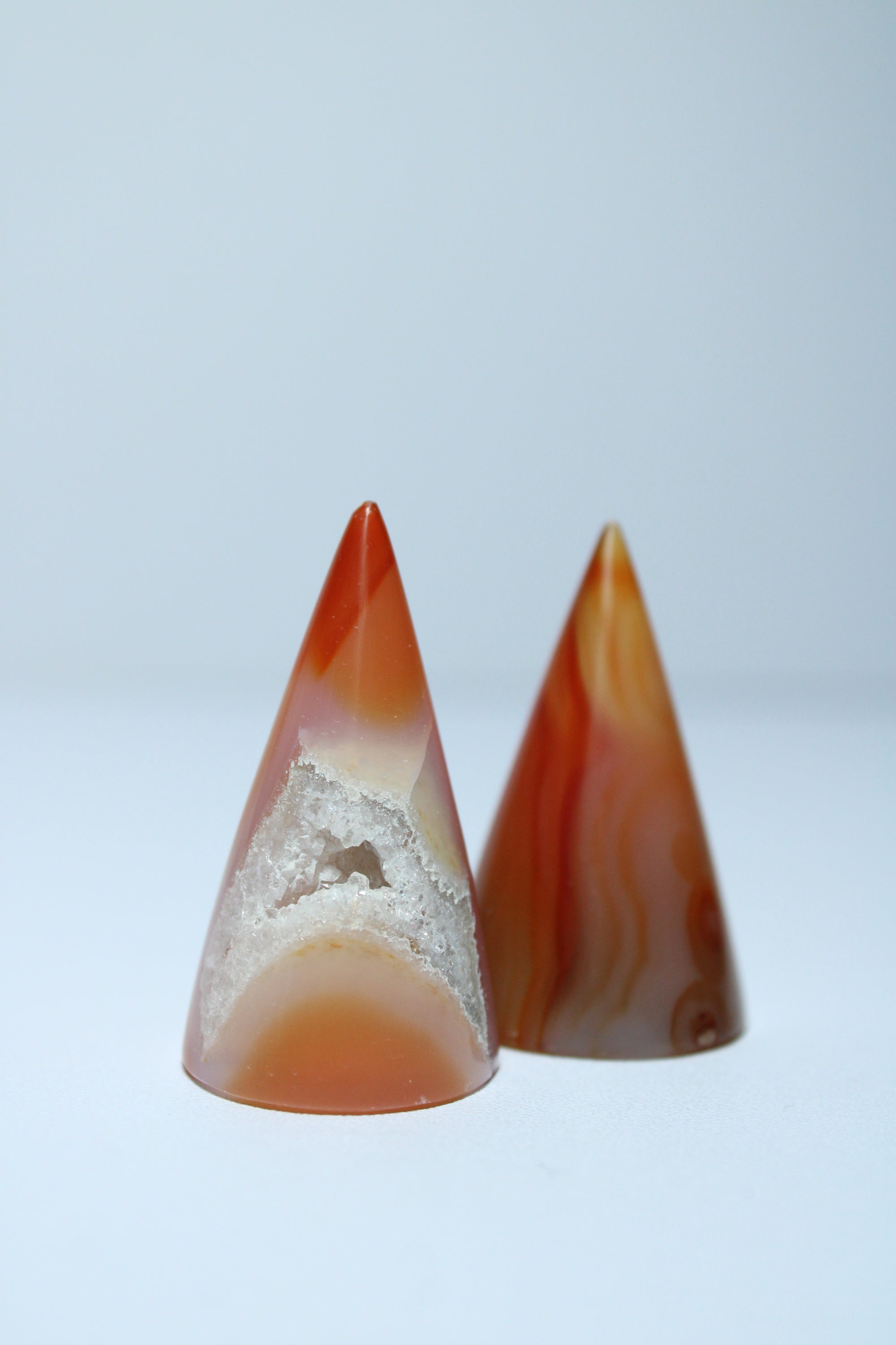Carnelian ring holder