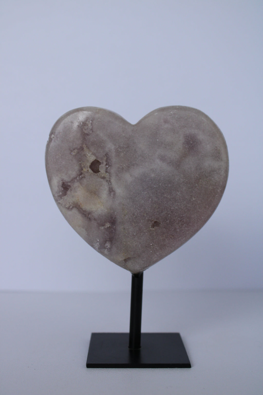 Roze amethist hart op standaard - Gemstone Dreams