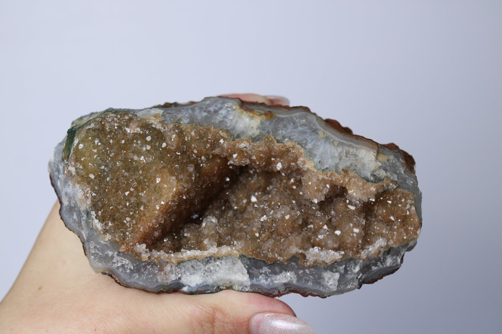 Regenboog amethist met calciet blokje - Gemstone Dreams
