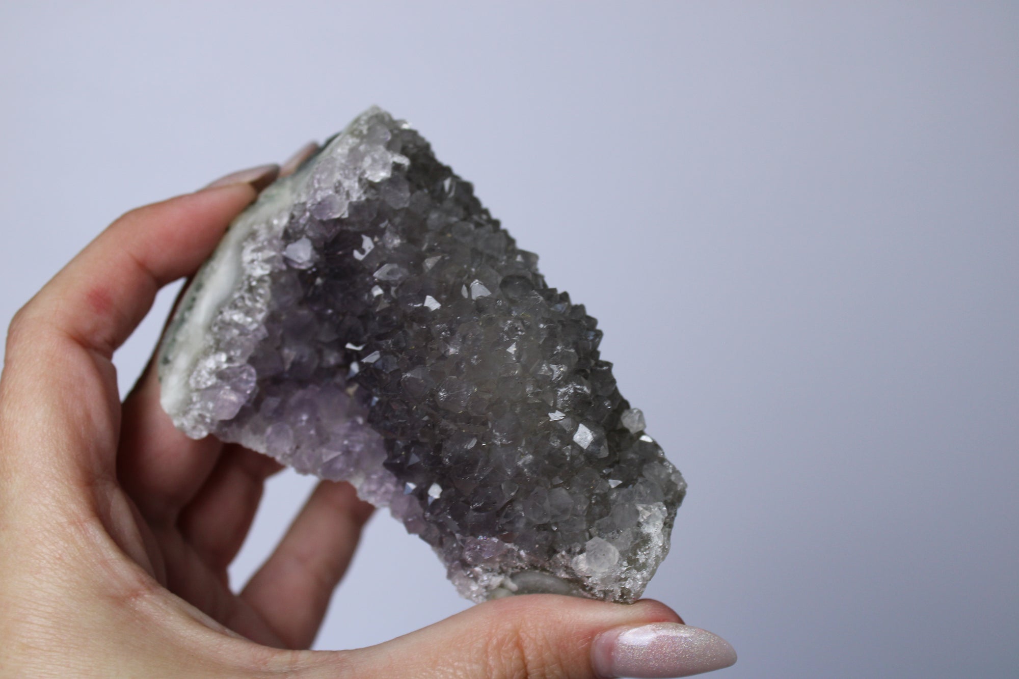 Amethist stalactiet cluster - Gemstone Dreams