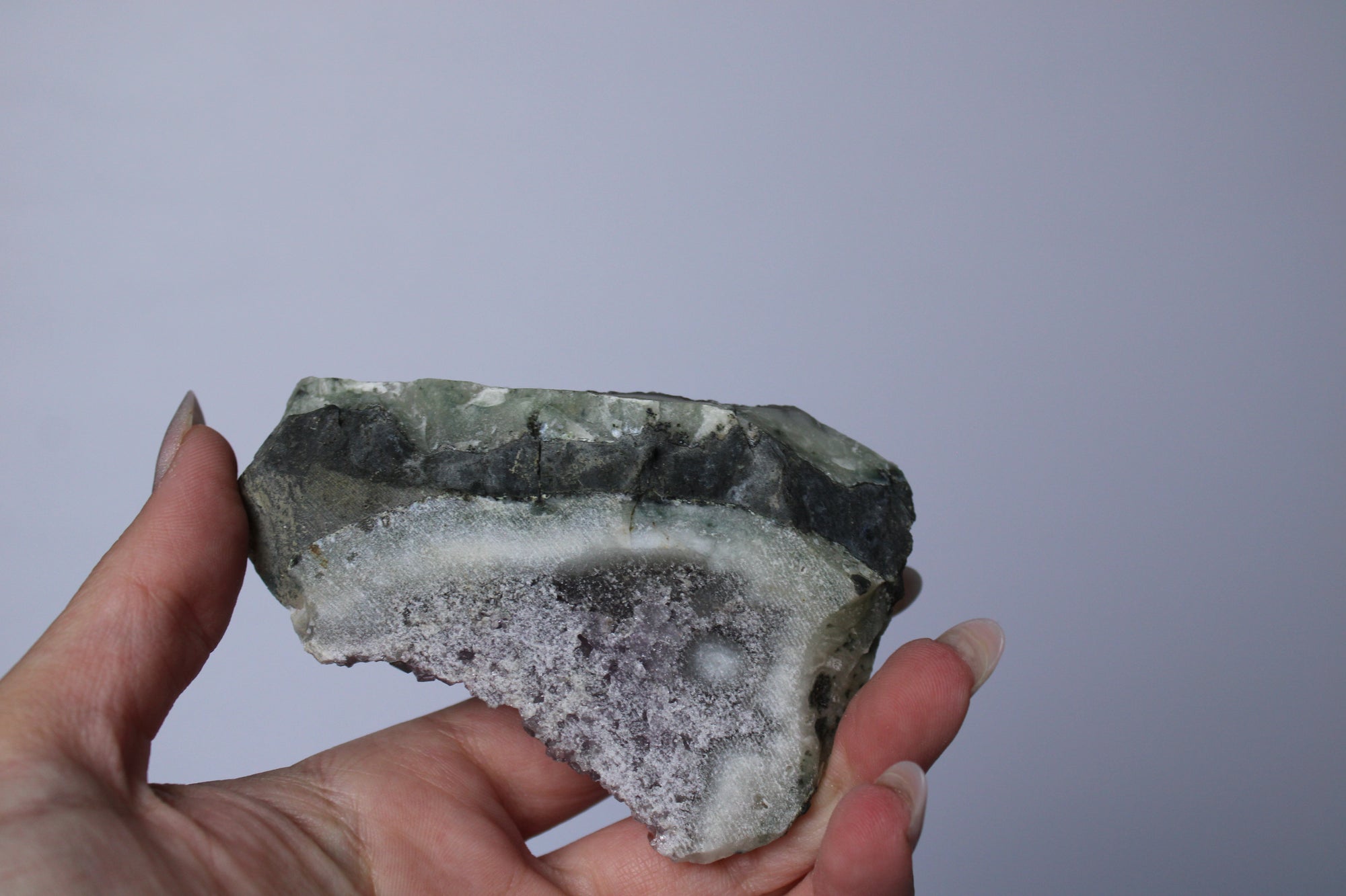 Amethist stalactiet cluster - Gemstone Dreams
