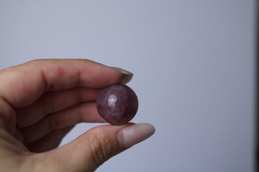 Paarse rozenkwarts bolletje - Gemstone Dreams