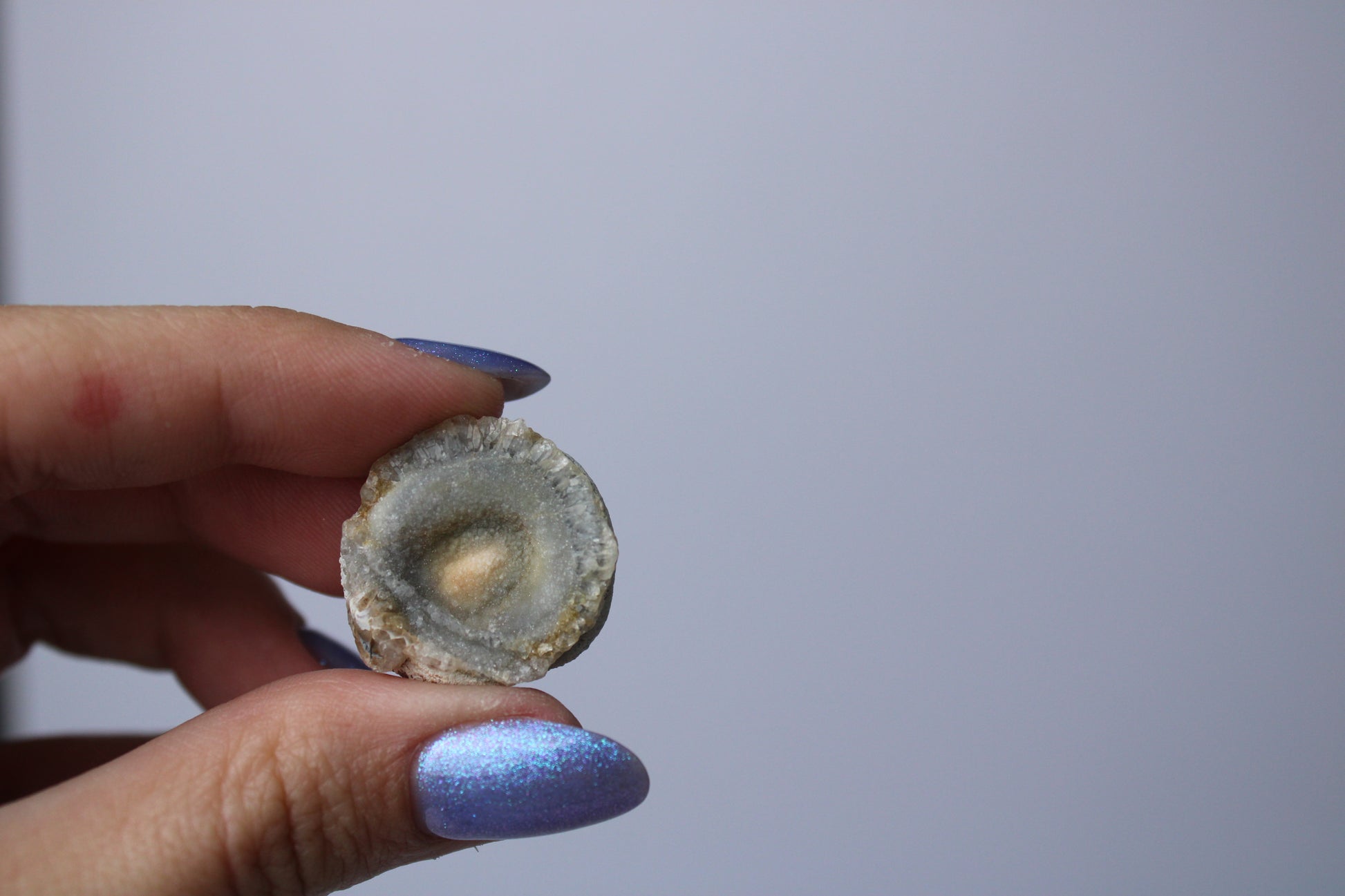 Chalcedoon roosje 3 - Gemstone Dreams