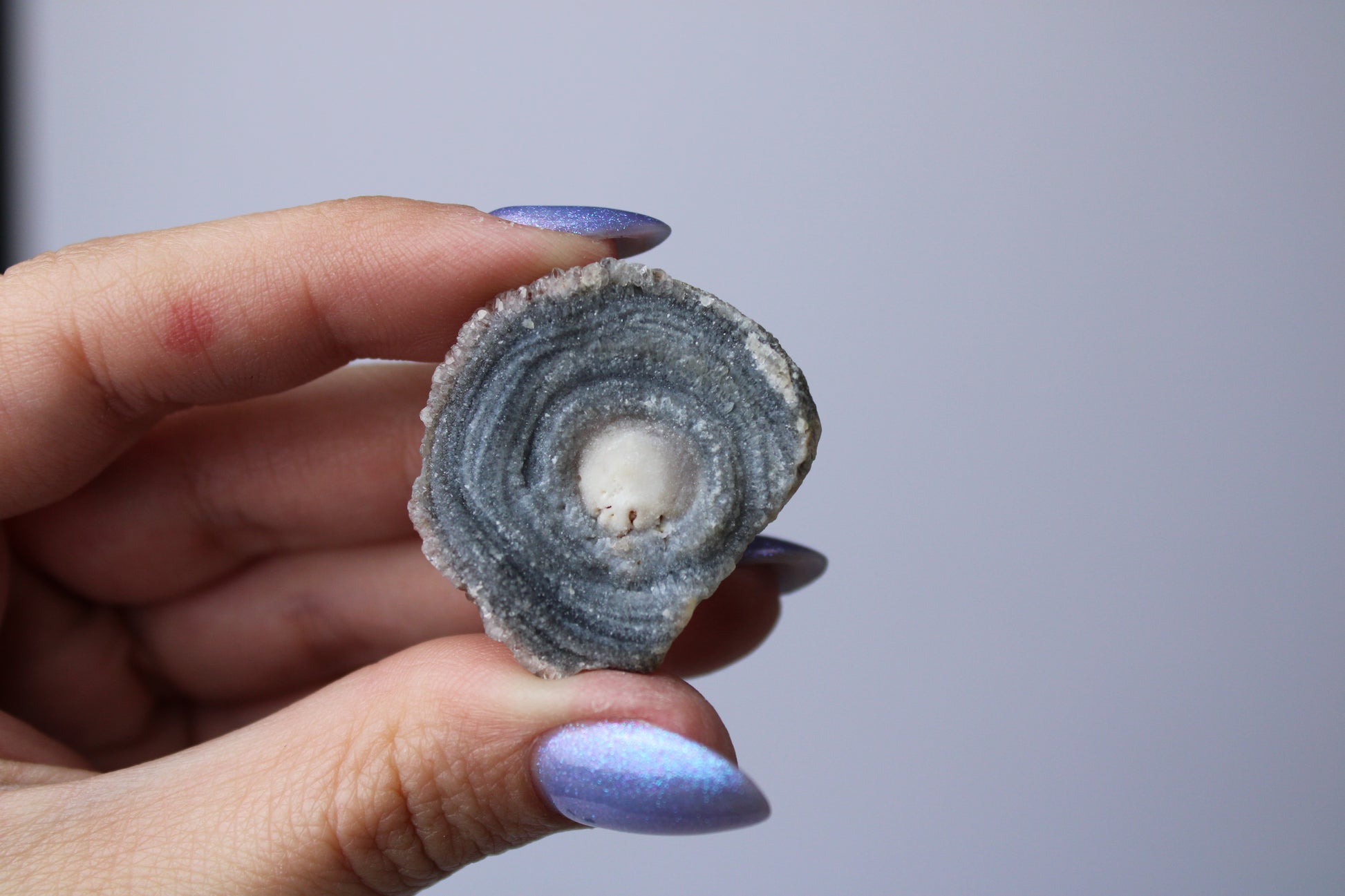 Chalcedoon roosje 11 - Gemstone Dreams