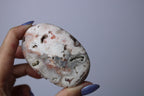 Pink crazy lace agaat palmsteen - Gemstone Dreams