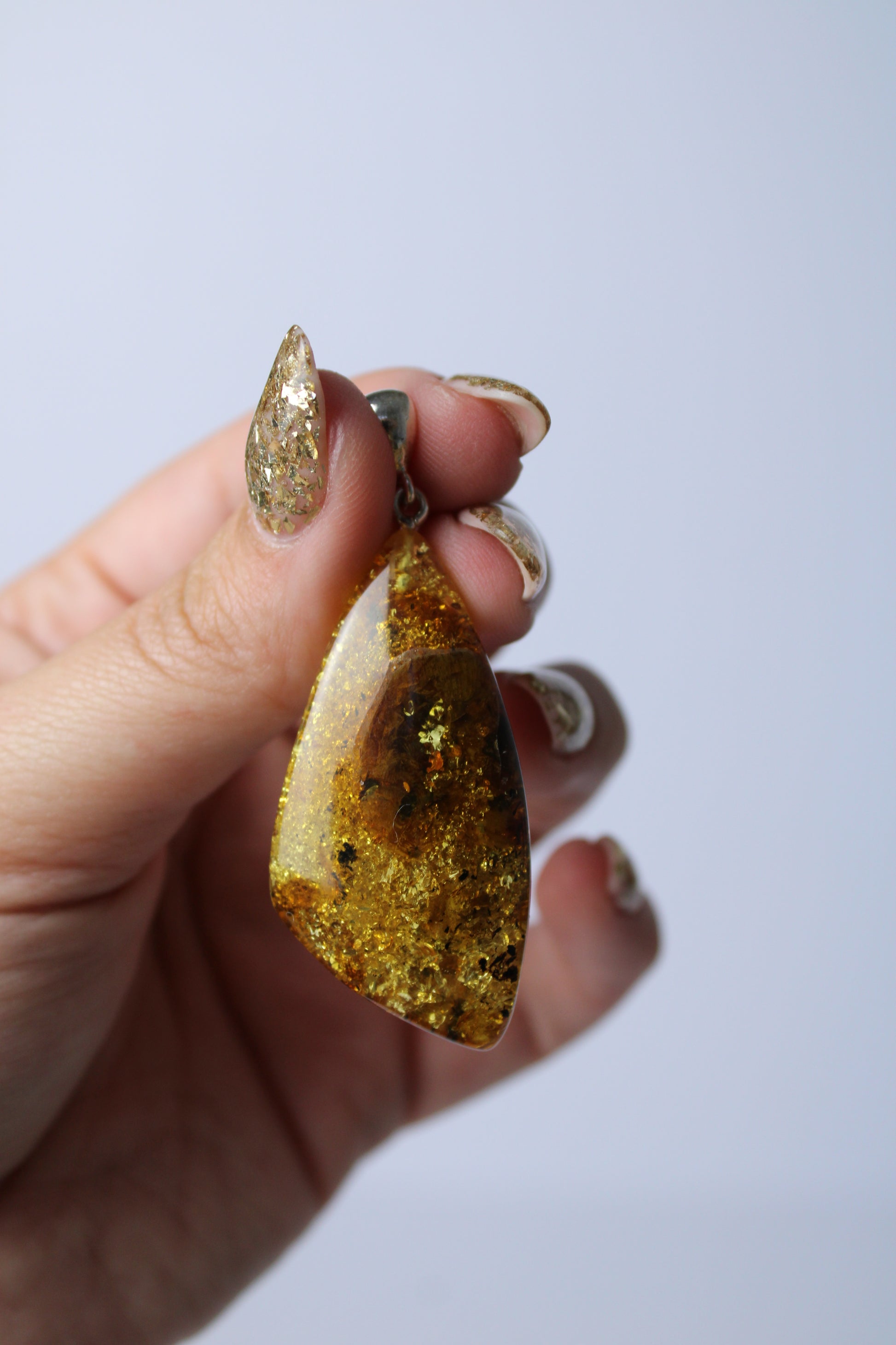 Barnsteen hanger 1 - Gemstone Dreams