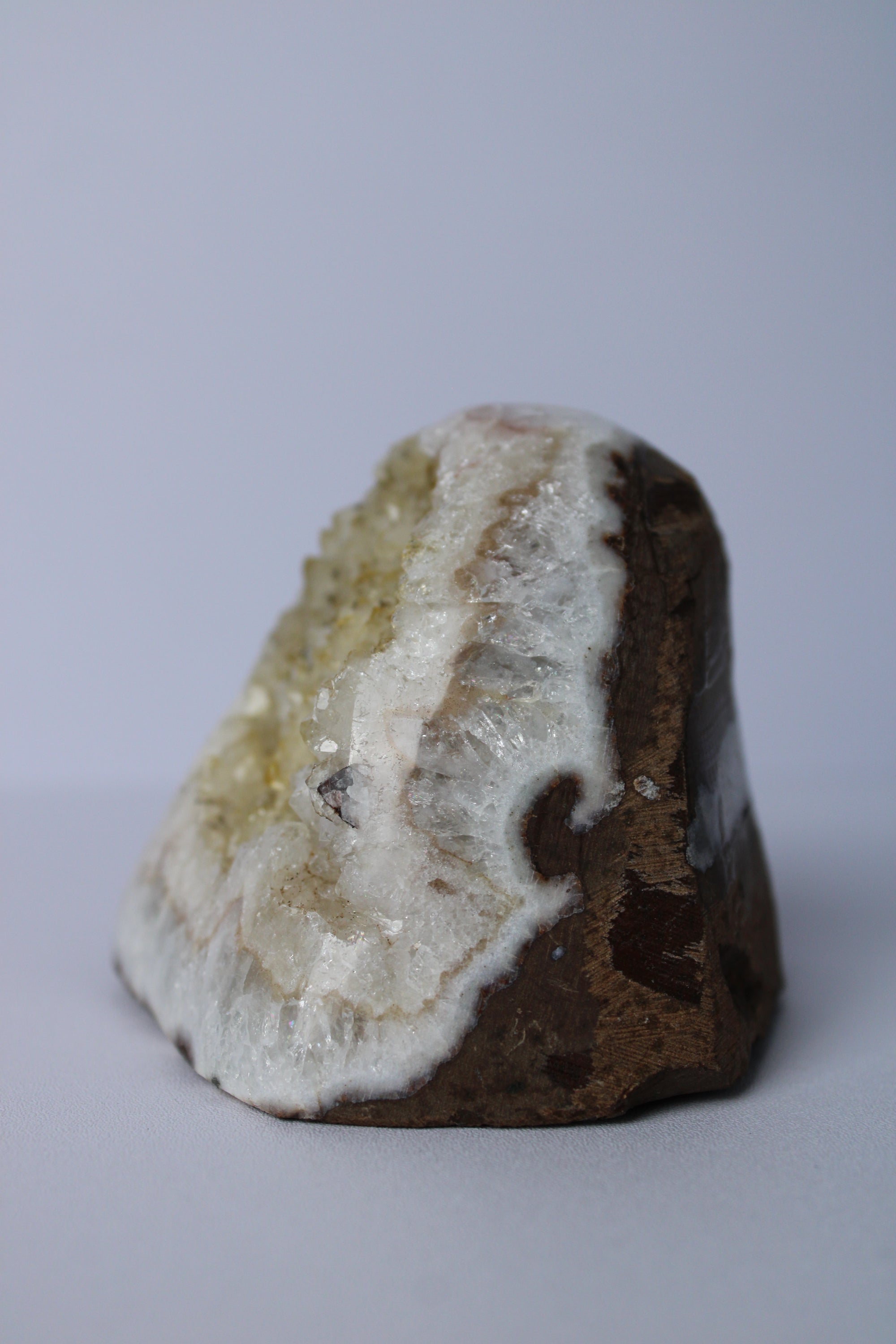 Gebrande amethist standvlak - Gemstone Dreams