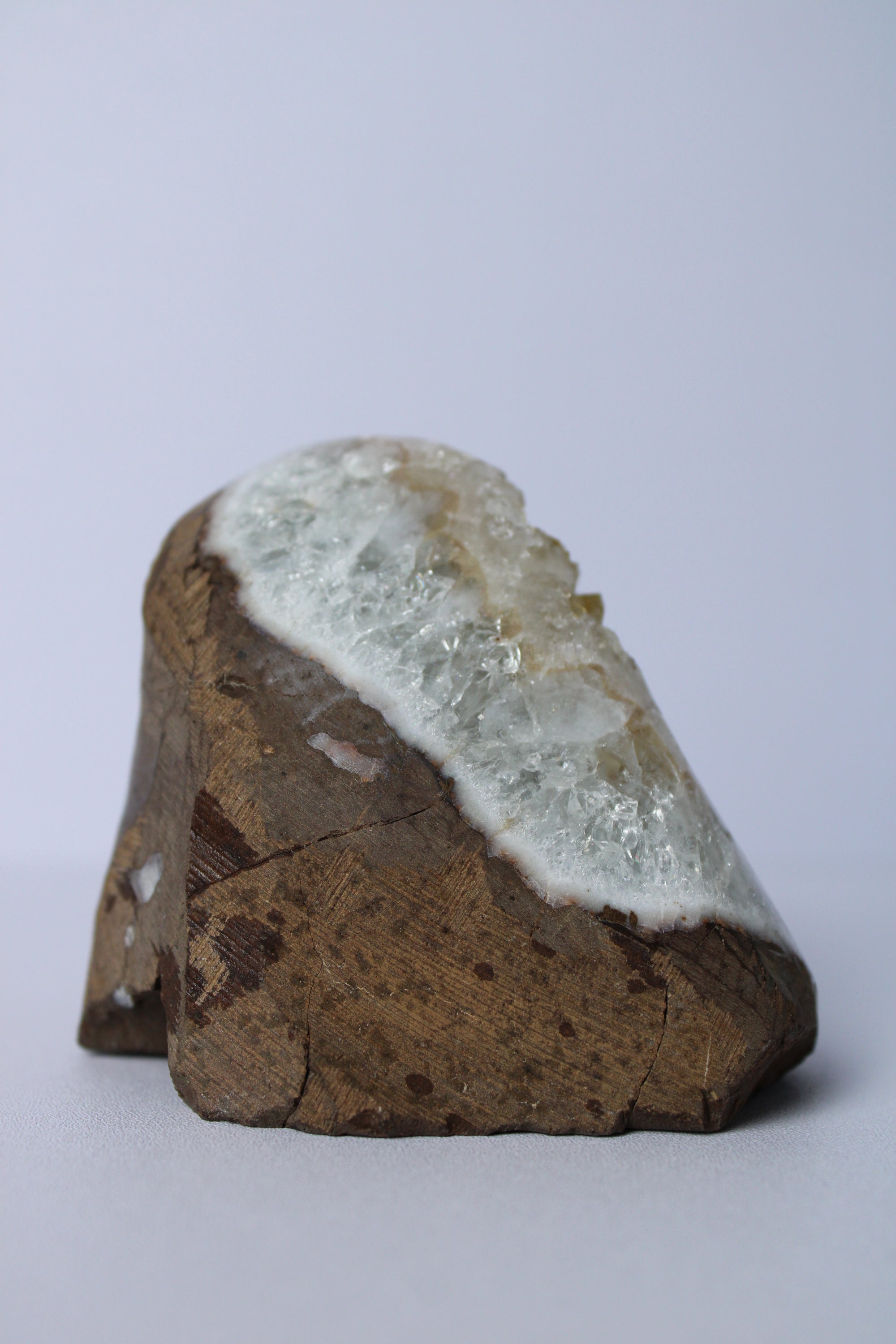 Gebrande amethist standvlak - Gemstone Dreams