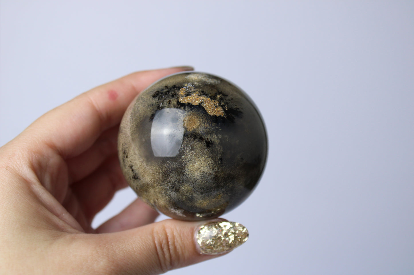 Rutiel agaat bol - Gemstone Dreams