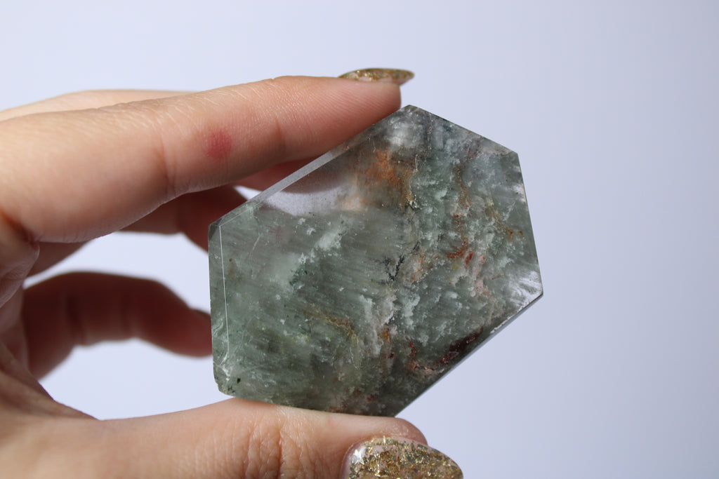 Lodoliet freeform - Gemstone Dreams
