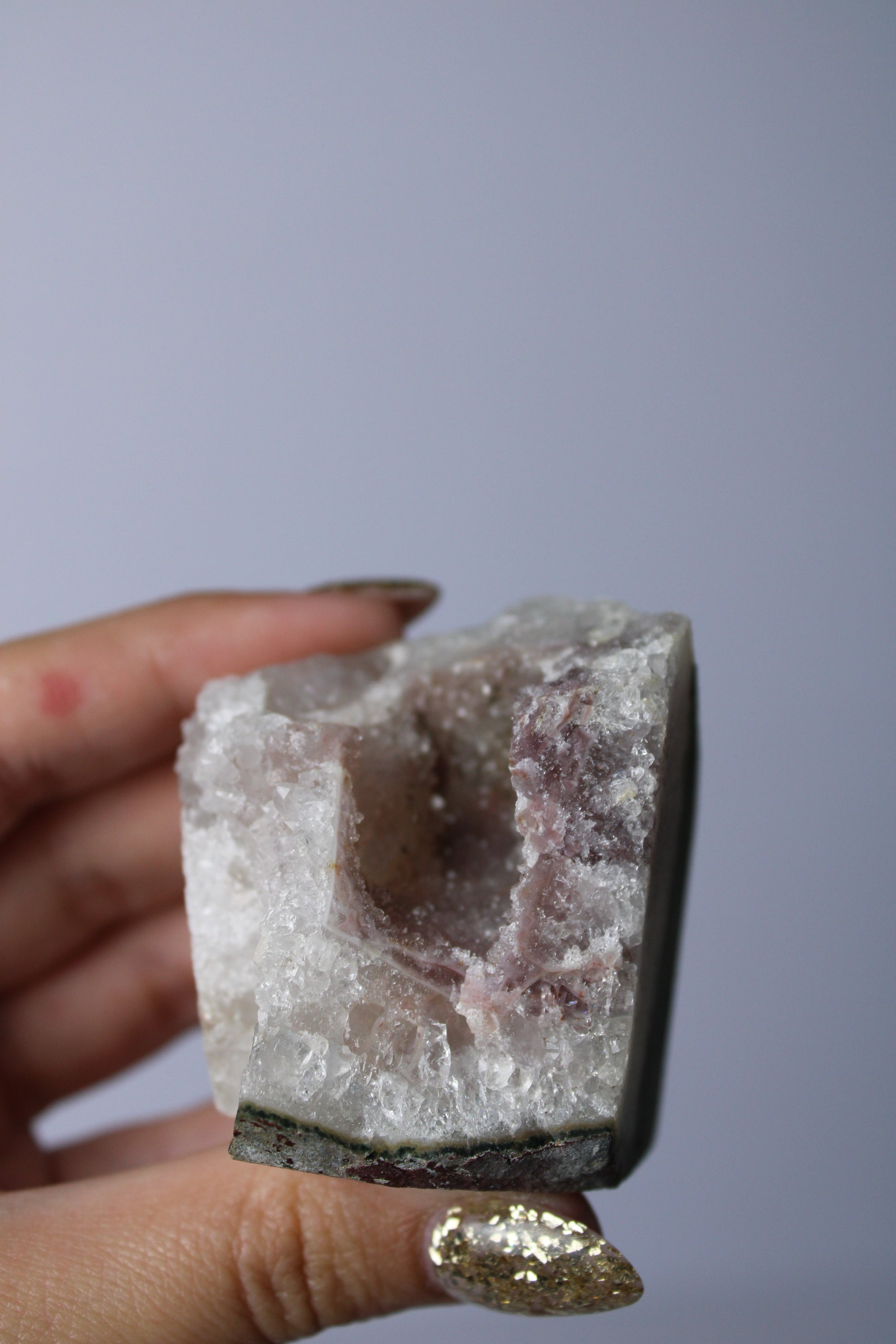 Roze regenboog amethist freeform - Gemstone Dreams