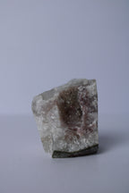 Roze regenboog amethist freeform - Gemstone Dreams
