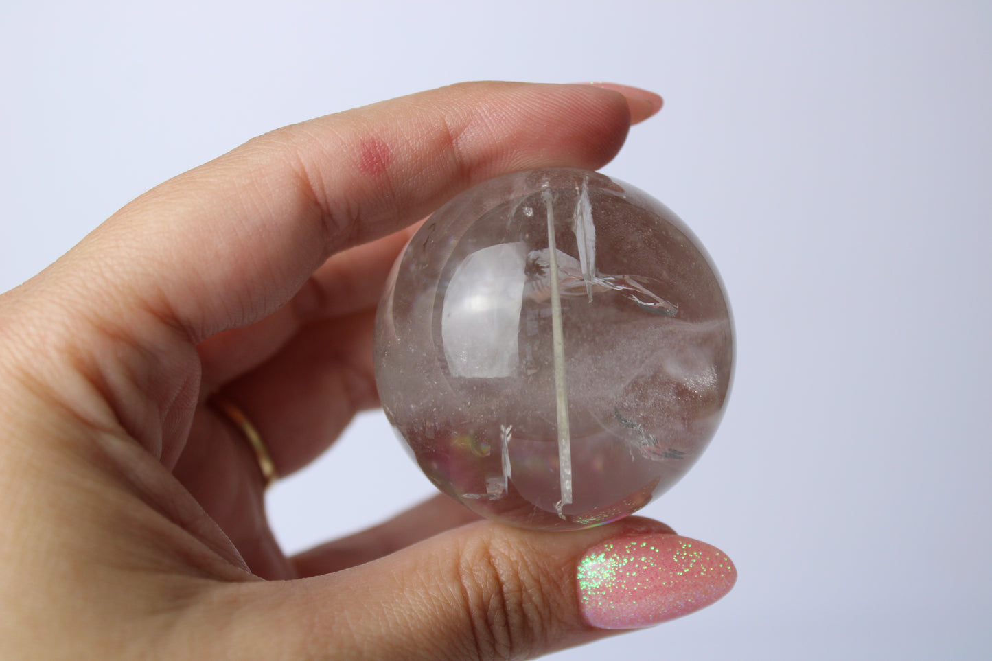 Bergkristal met rutiel sphere A+ kwaliteit - Gemstone Dreams