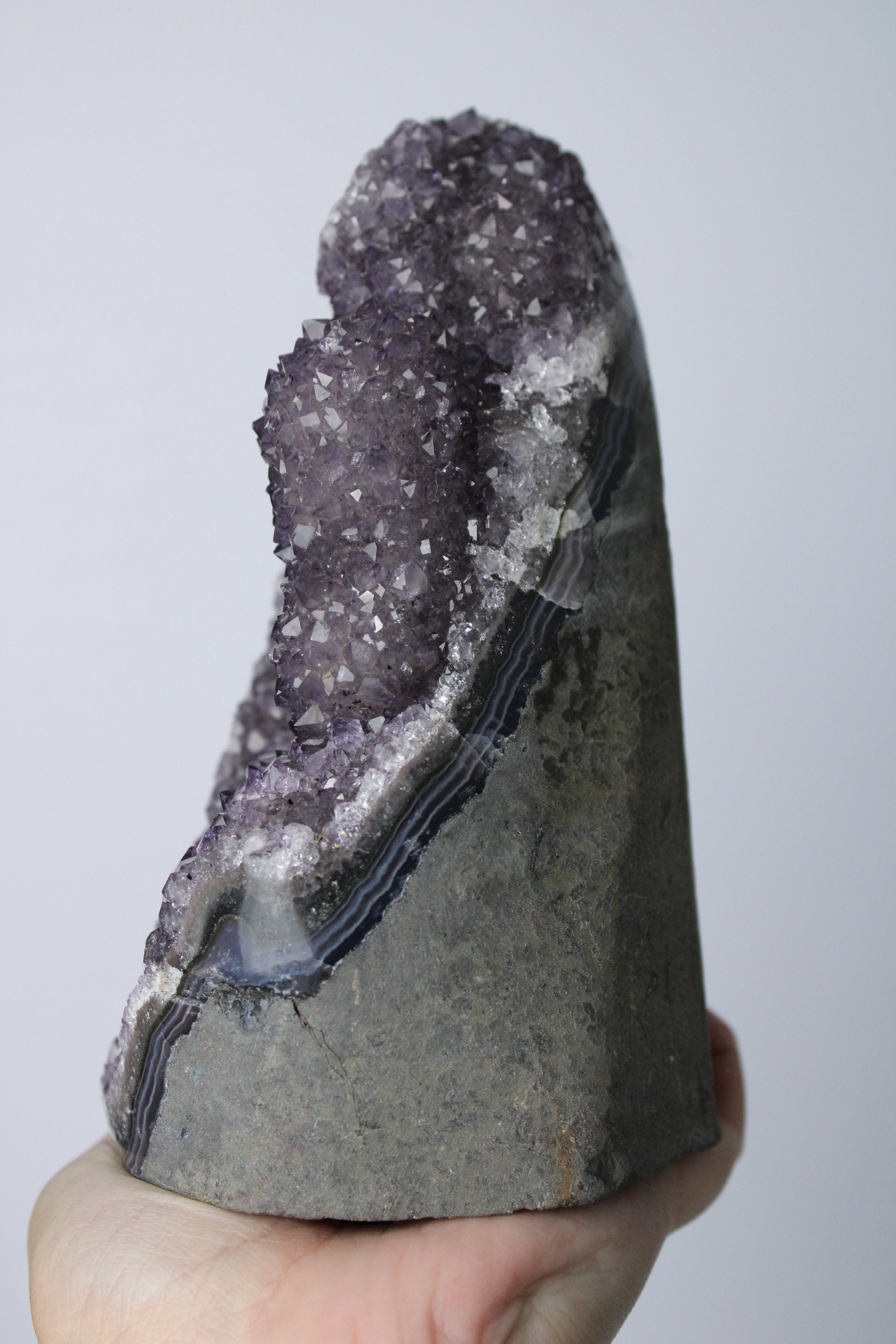 XL amethist stalactiet standvlak - Gemstone Dreams