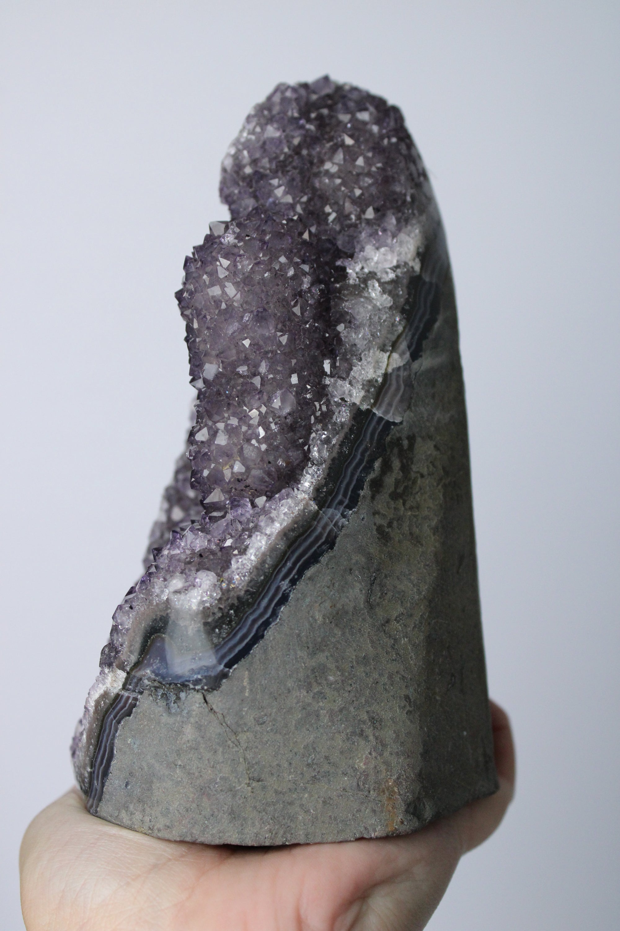 XL amethist stalactiet standvlak - Gemstone Dreams