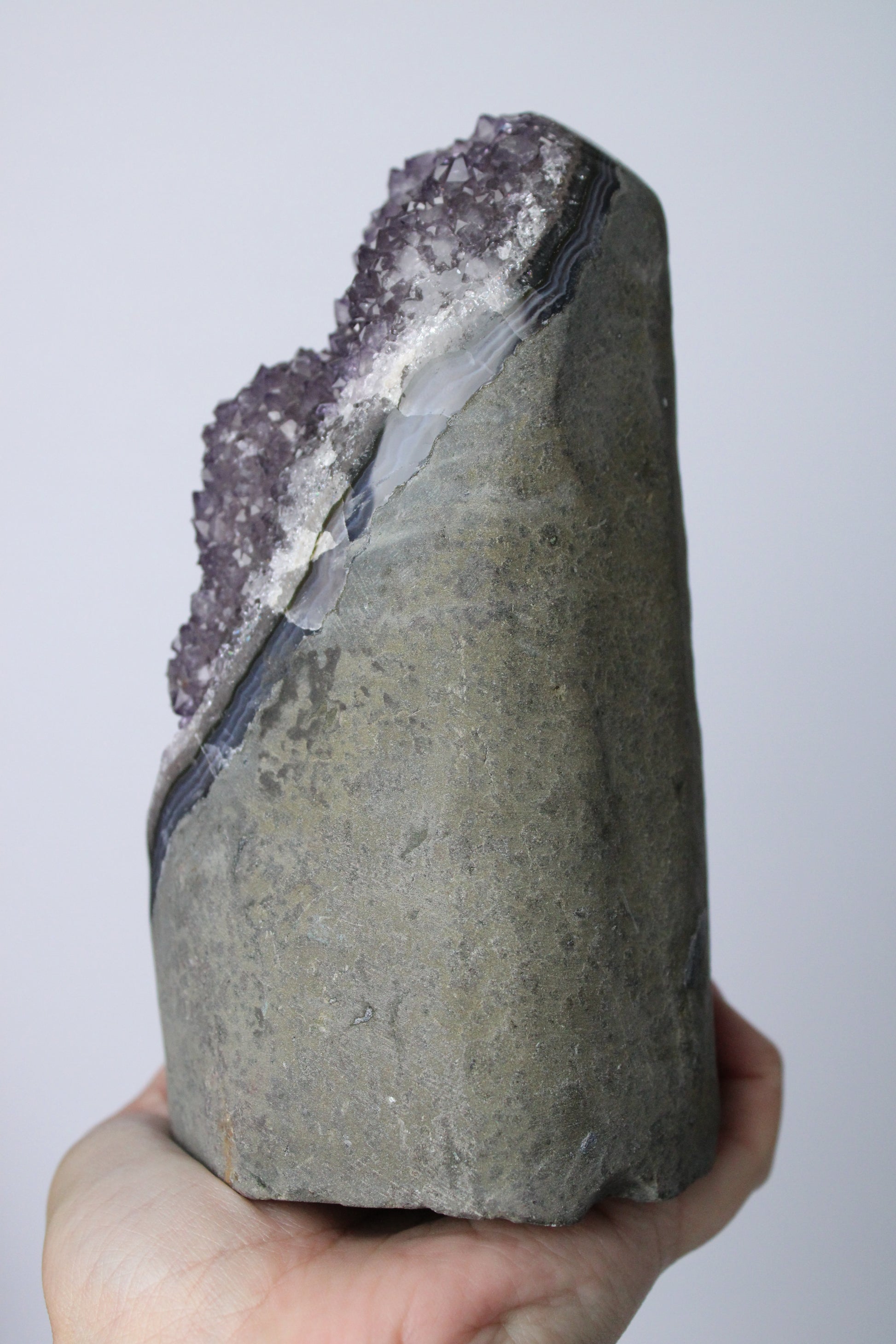 XL amethist stalactiet standvlak - Gemstone Dreams
