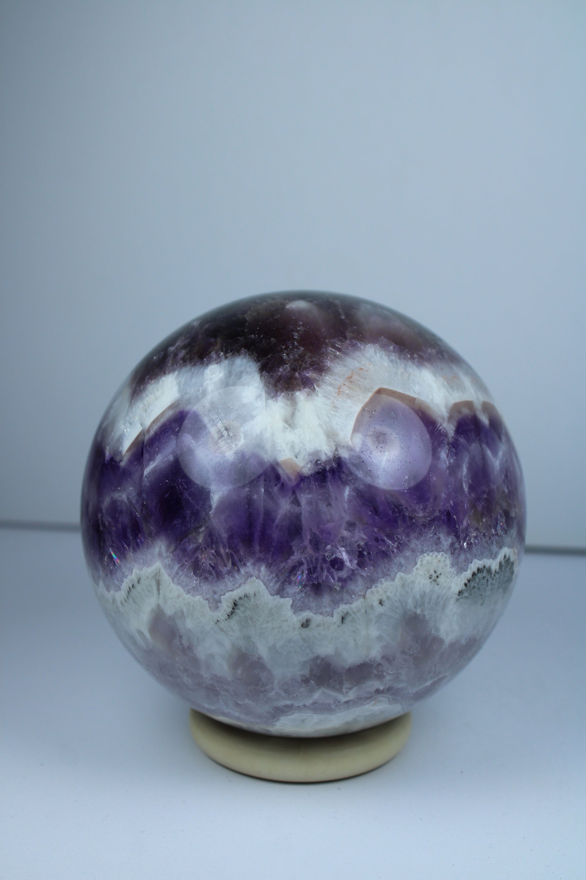 XL Chevron amethist sphere